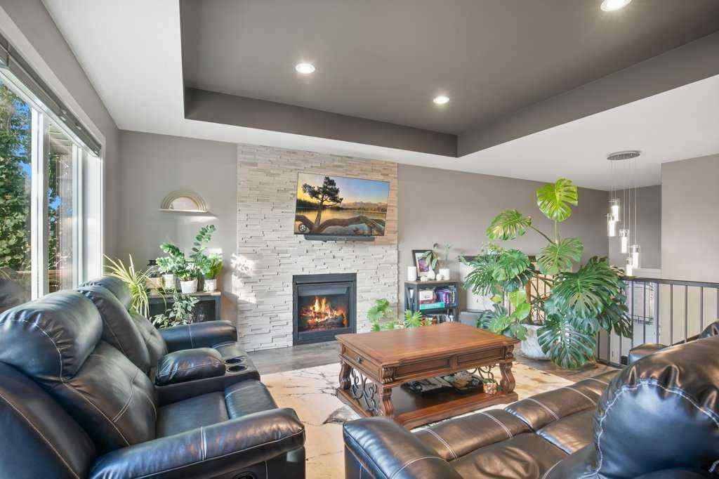 MLS® A2260627 - 371 Lancaster Drive  in Lancaster Meadows Red Deer, Residential