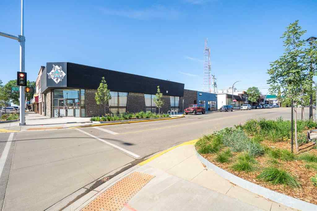 MLS® A2260629 - 4916 50 Avenue   in Central Business District Lloydminster, Commercial