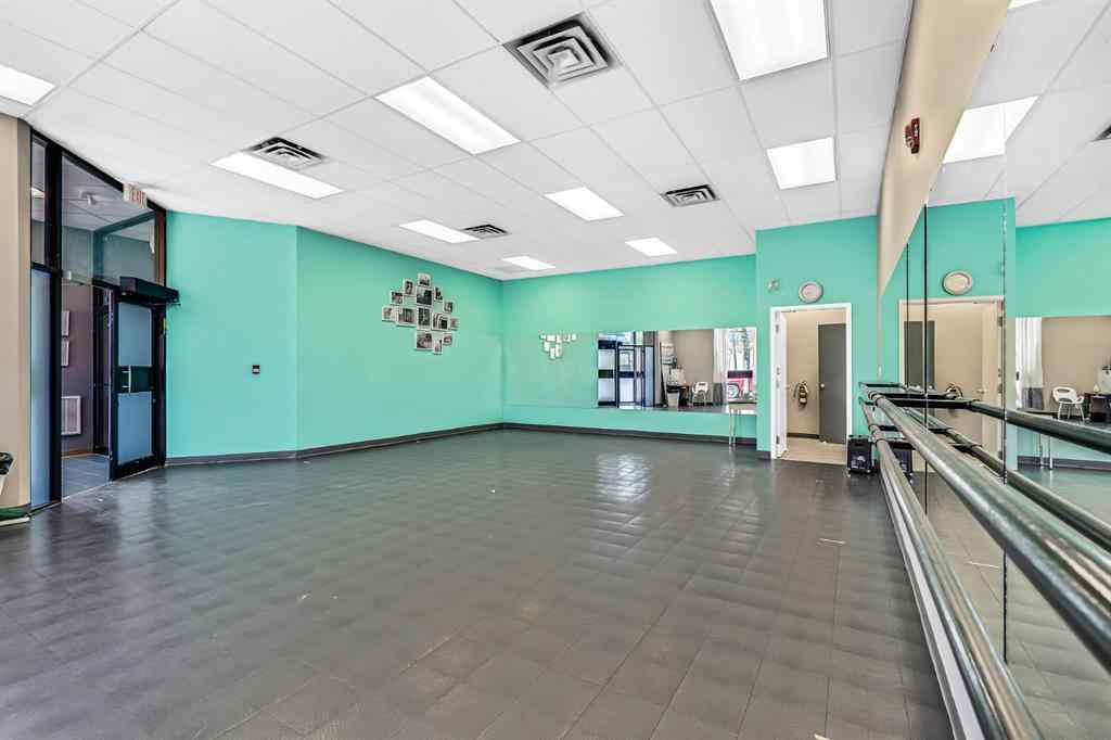 MLS® A2260629 - 4916 50 Avenue   in Central Business District Lloydminster, Commercial