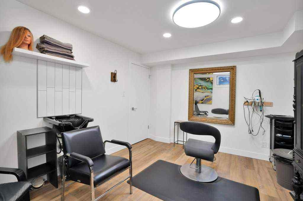 MLS® A2260630 - 4134 47 Street  in Grandview Red Deer, Residential