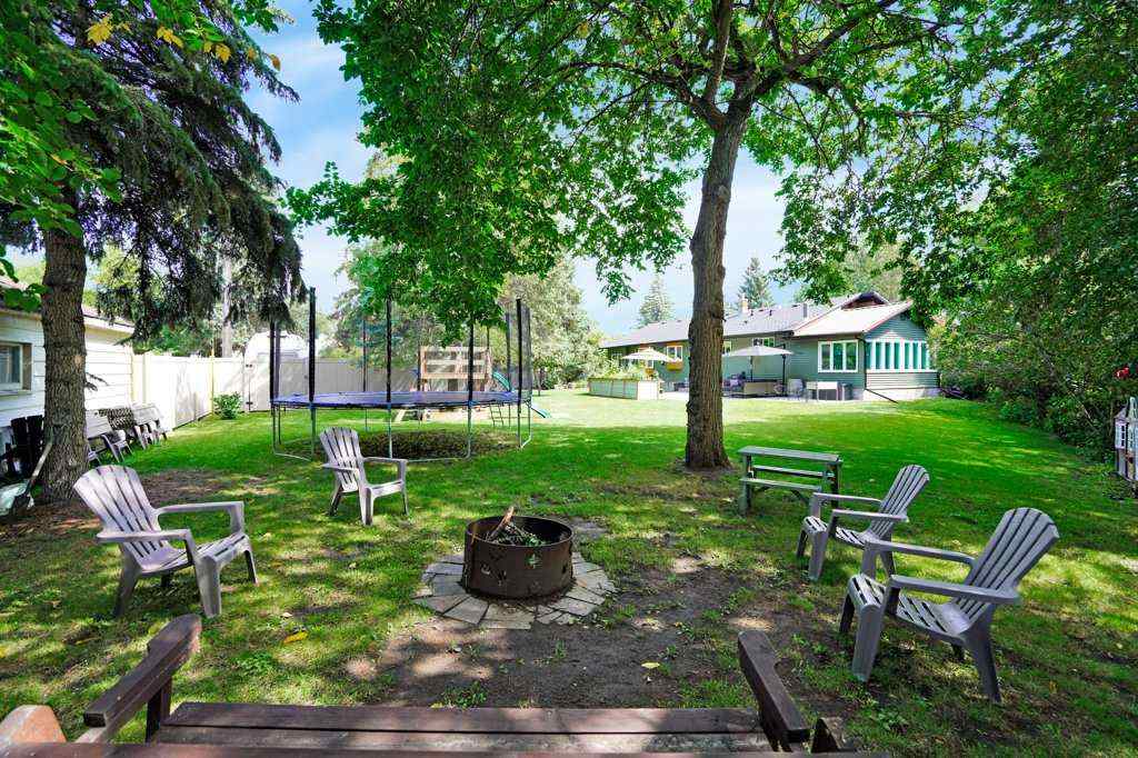 MLS® A2260630 - 4134 47 Street  in Grandview Red Deer, Residential