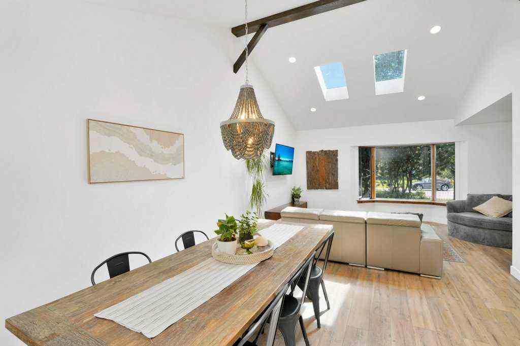 MLS® A2260630 - 4134 47 Street  in Grandview Red Deer, Residential