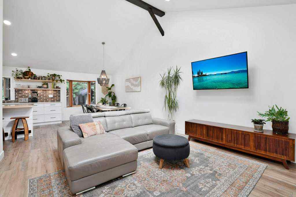 MLS® A2260630 - 4134 47 Street  in Grandview Red Deer, Residential