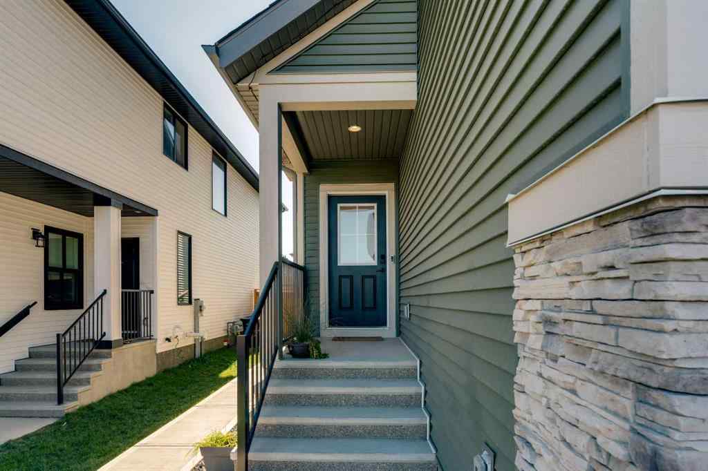 MLS® A2260631 - 20 Edith Crescent NW in Glacier Ridge Calgary, Residential