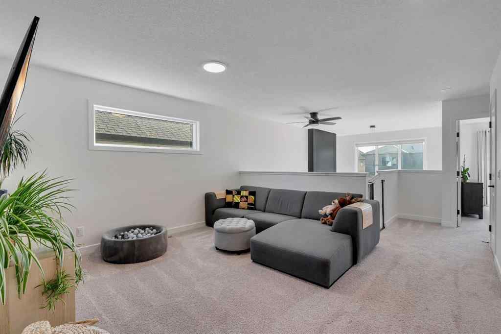 MLS® A2260631 - 20 Edith Crescent NW in Glacier Ridge Calgary, Residential