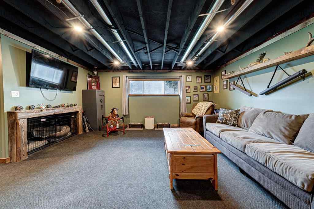 MLS® A2260633 - 21009 21 Avenue  in NONE Bellevue, Residential