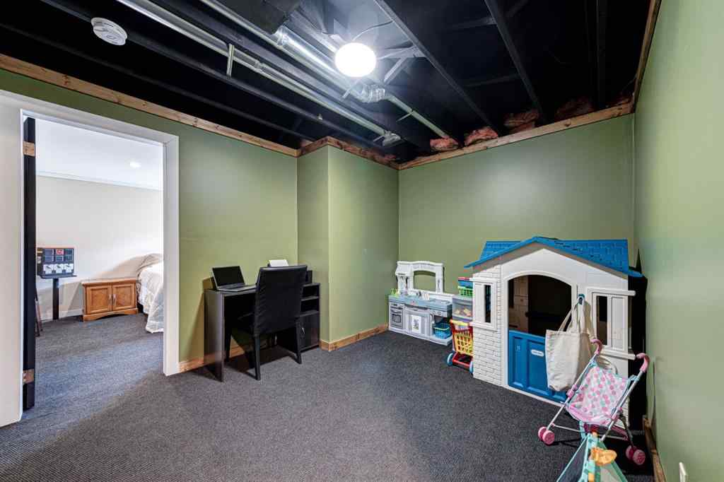 MLS® A2260633 - 21009 21 Avenue  in NONE Bellevue, Residential