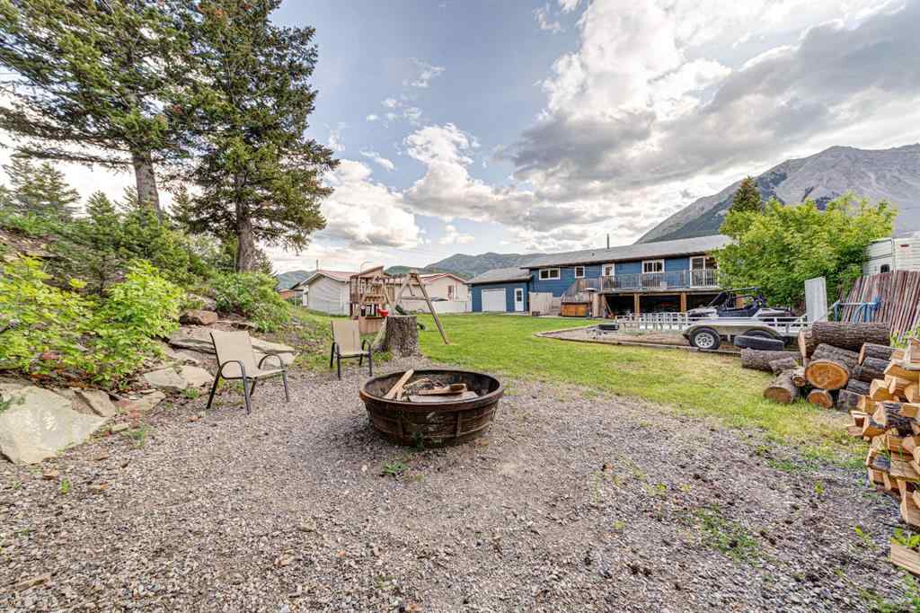 MLS® A2260633 - 21009 21 Avenue  in NONE Bellevue, Residential