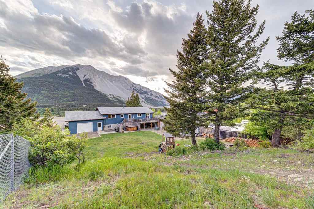 MLS® A2260633 - 21009 21 Avenue  in NONE Bellevue, Residential