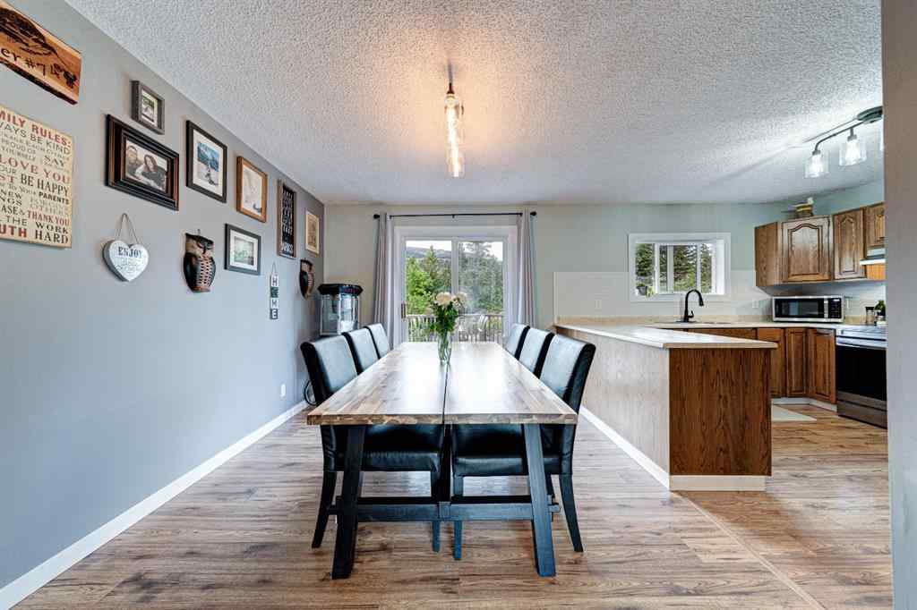 MLS® A2260633 - 21009 21 Avenue  in NONE Bellevue, Residential