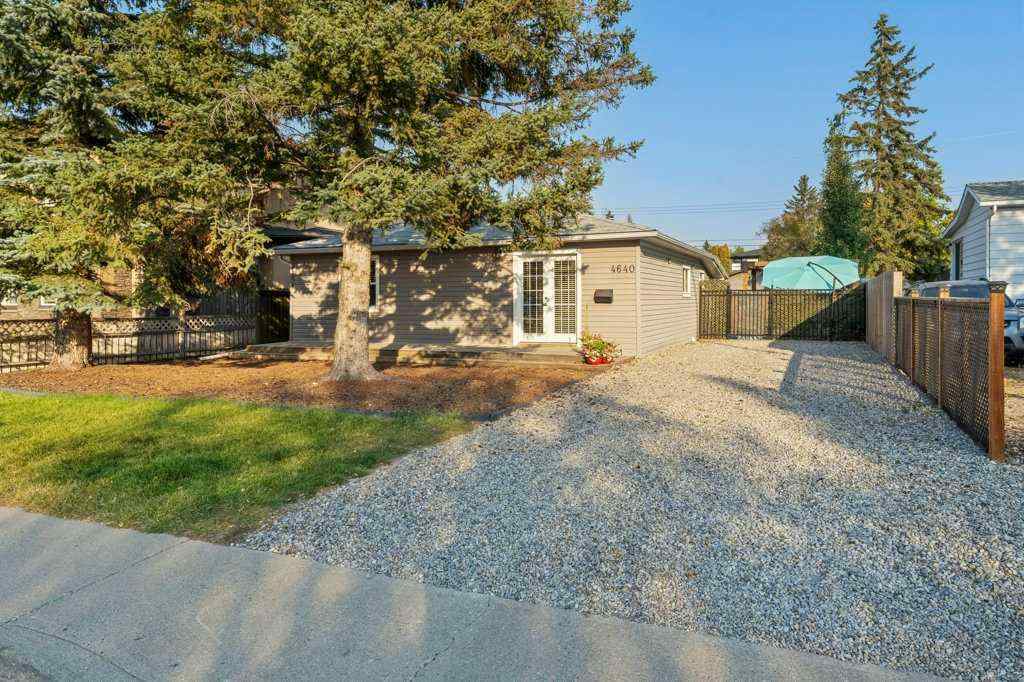 MLS® A2260635 - 4640 81 Street NW in Bowness Calgary, Residential
