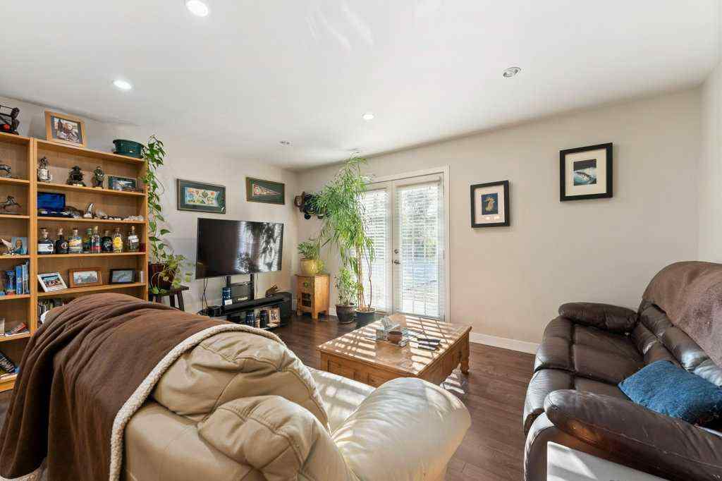 MLS® A2260635 - 4640 81 Street NW in Bowness Calgary, Residential