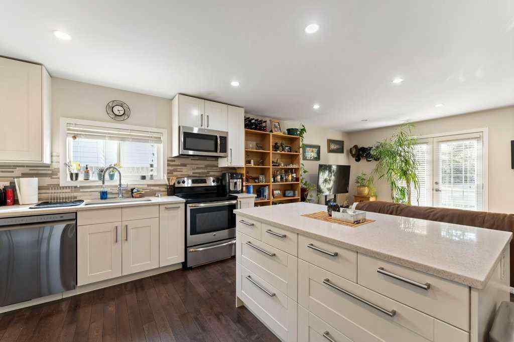 MLS® A2260635 - 4640 81 Street NW in Bowness Calgary, Residential