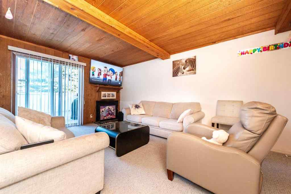 MLS® A2260636 - Unit #301 5404 10 Avenue SE in Penbrooke Meadows Calgary, Residential