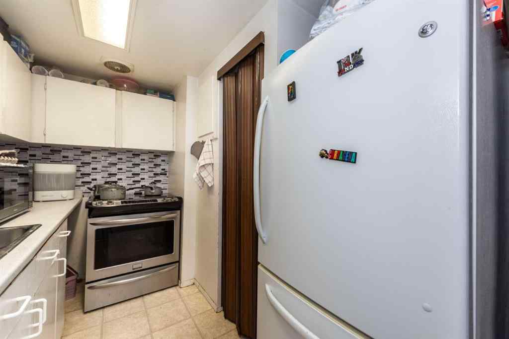 MLS® A2260636 - Unit #301 5404 10 Avenue SE in Penbrooke Meadows Calgary, Residential