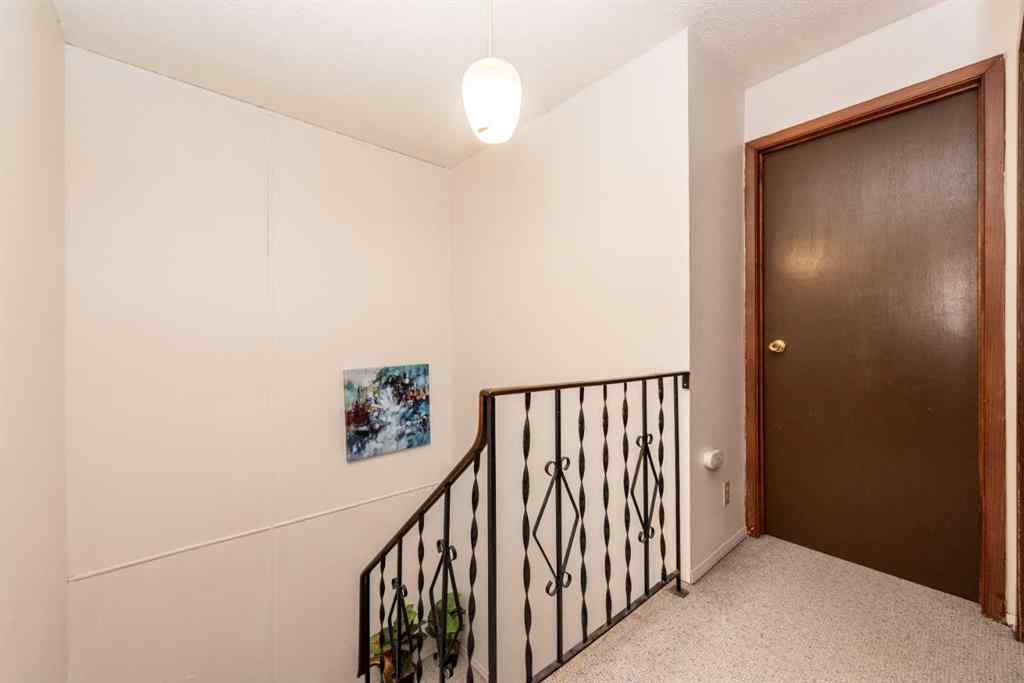 MLS® A2260636 - Unit #301 5404 10 Avenue SE in Penbrooke Meadows Calgary, Residential