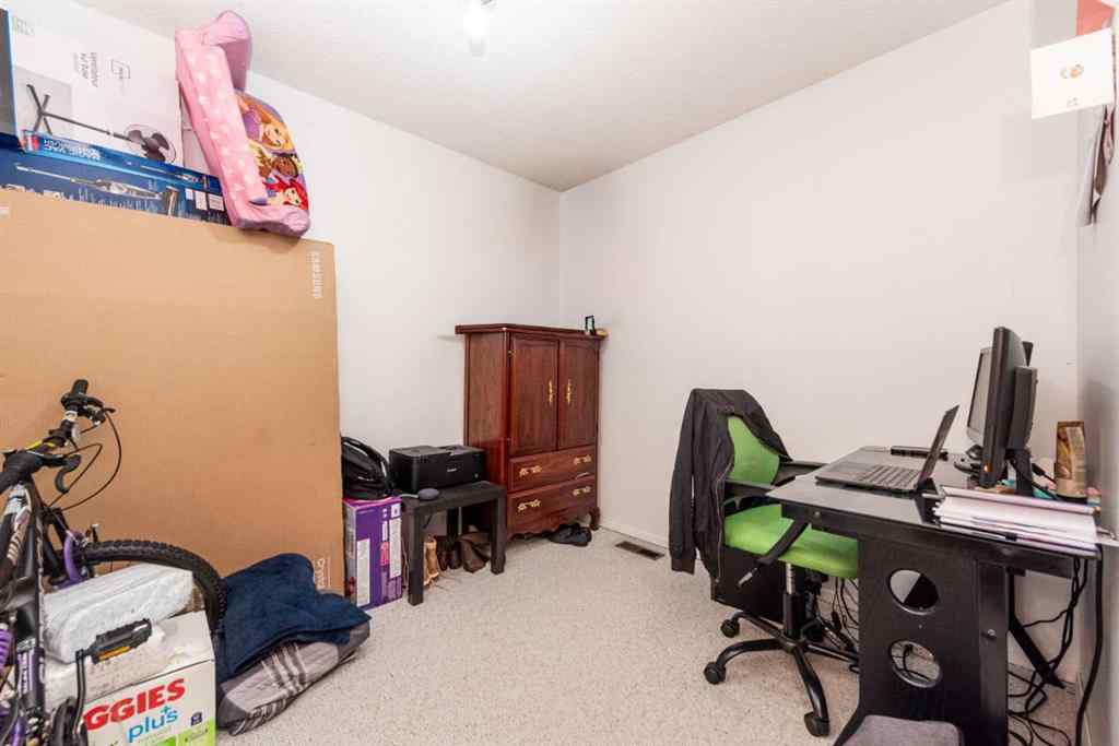 MLS® A2260636 - Unit #301 5404 10 Avenue SE in Penbrooke Meadows Calgary, Residential