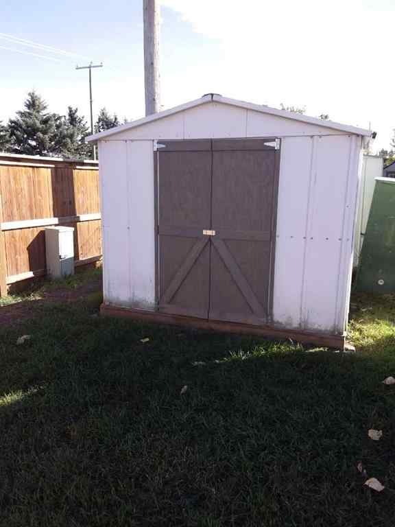 MLS® A2260641 - 236 Polar Avenue NE in North Central High River High River, Mobile