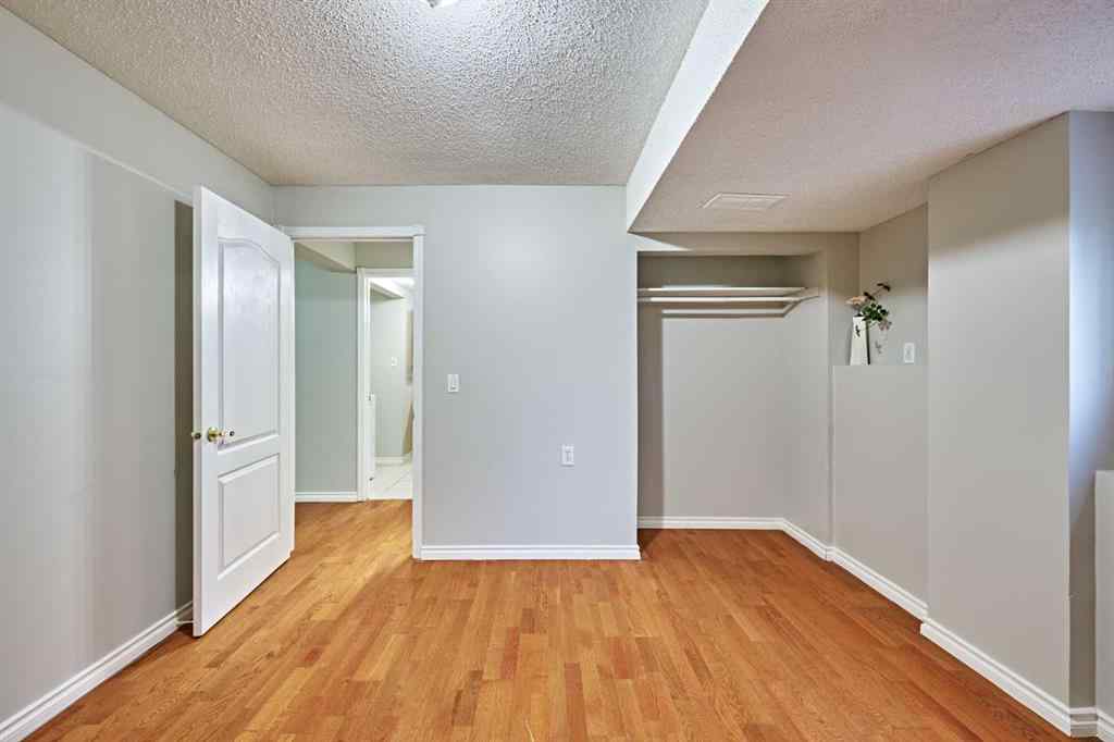 MLS® A2260642 - 50 Somervale Green SW in Somerset Calgary, Residential