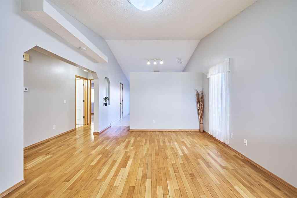 MLS® A2260642 - 50 Somervale Green SW in Somerset Calgary, Residential