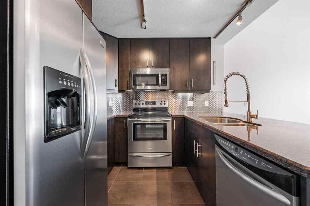 MLS® A2260645 - Unit #3206 210 15 Avenue SE in Beltline Calgary, Residential