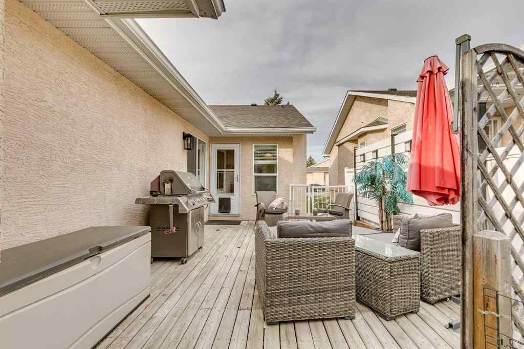 MLS® A2260653 - 42 Sierra Morena Green SW in Signal Hill Calgary, Residential