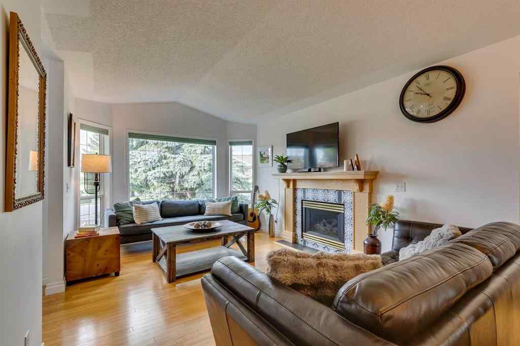 MLS® A2260653 - 42 Sierra Morena Green SW in Signal Hill Calgary, Residential