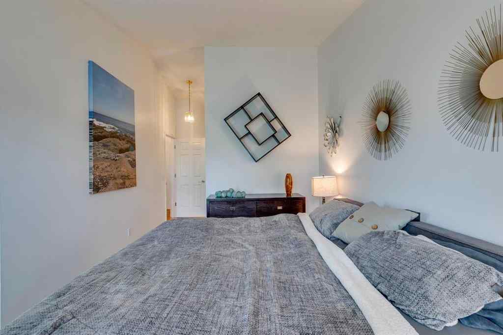 MLS® A2260653 - 42 Sierra Morena Green SW in Signal Hill Calgary, Residential