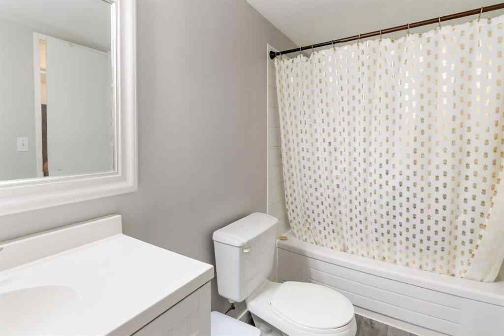 MLS® A2260654 - Unit #19 80 Piper Drive  in Pines Red Deer, Residential