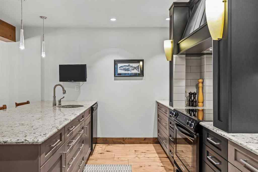 MLS® A2260656 - Unit #3 810 4th Street NW in South Canmore Canmore, Residential