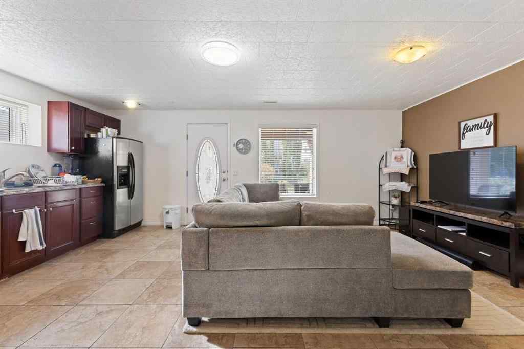 MLS® A2260661 - 253 Coral Shores Cape NE in Coral Springs Calgary, Residential