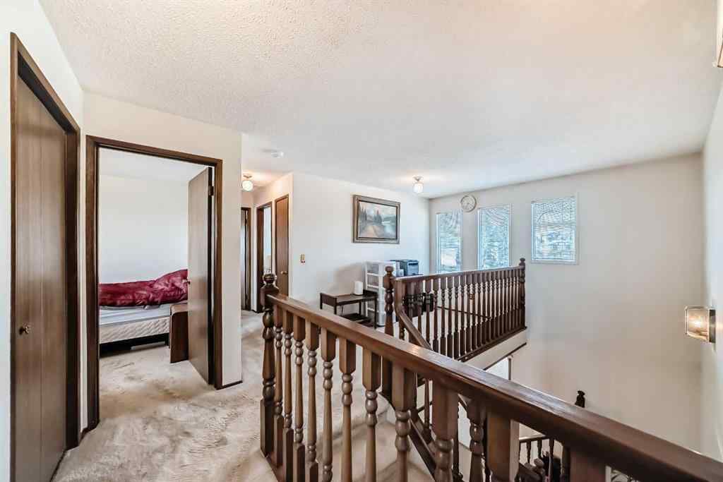 MLS® A2260663 - 16 Edgeland Bay NW in Edgemont Calgary, Residential