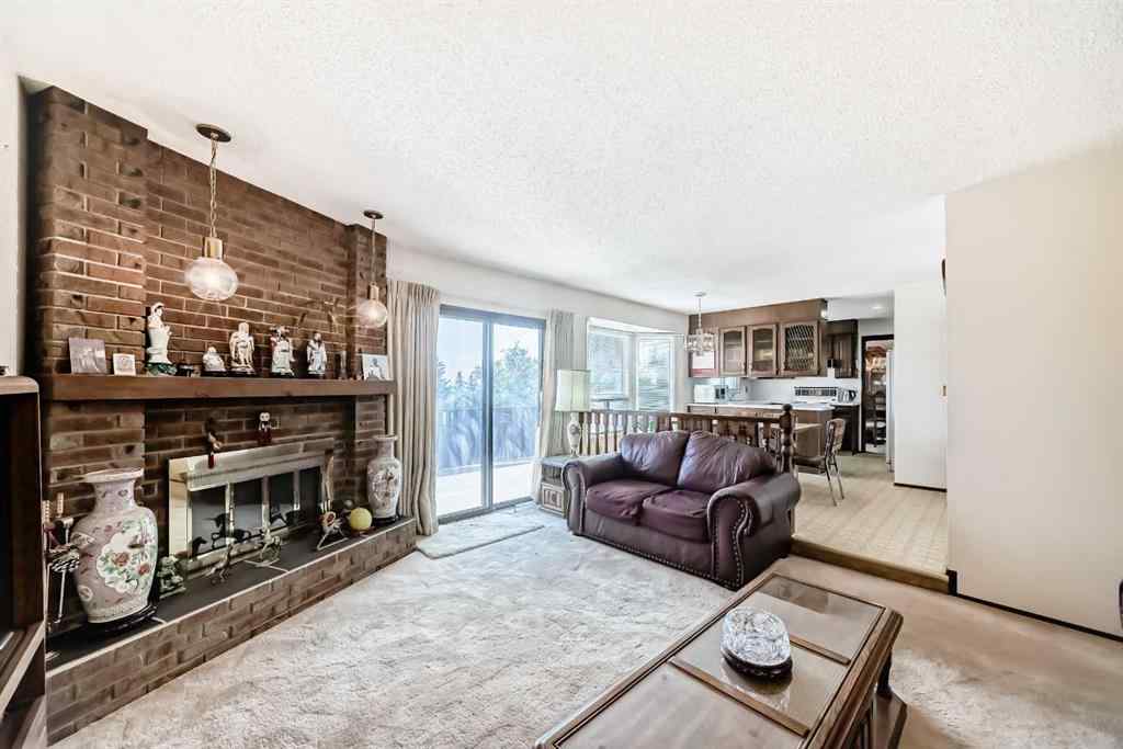 MLS® A2260663 - 16 Edgeland Bay NW in Edgemont Calgary, Residential