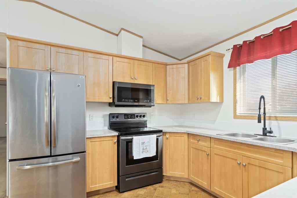 MLS® A2260672 - 116 Greenwood Place  in Gregoire Park Fort McMurray, Residential