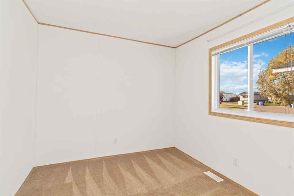 MLS® A2260672 - 116 Greenwood Place  in Gregoire Park Fort McMurray, Residential