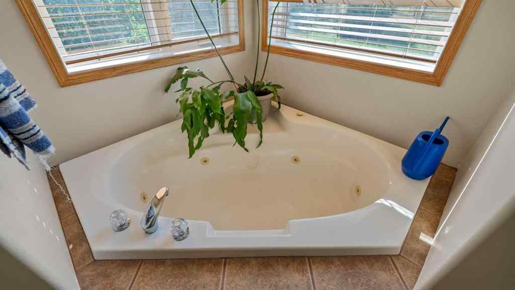 MLS® A2260673 - 126 Beaver Drive  in Little Beaver Lake Estates Rural Camrose County, Residential