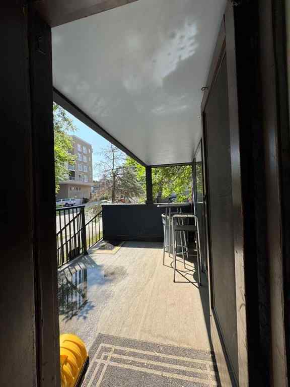 MLS® A2260677 - Unit #207 1605 16 Avenue SW in Sunalta Calgary, Residential