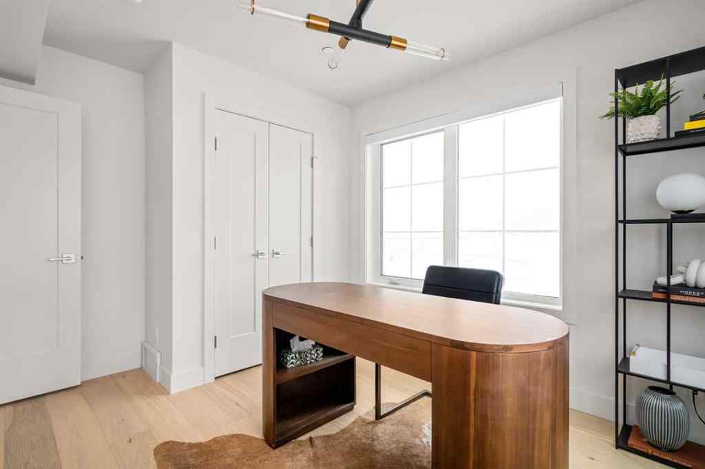 MLS® A2260693 - 40 Greenwich Heath NW in Greenwood/Greenbriar Calgary, Residential