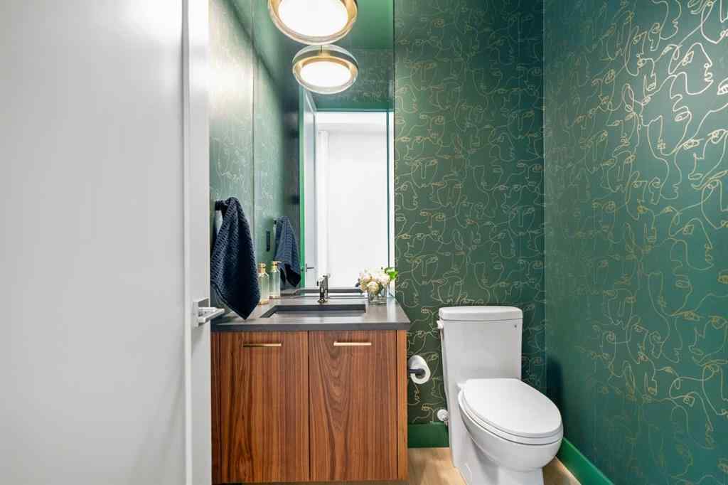 MLS® A2260693 - 40 Greenwich Heath NW in Greenwood/Greenbriar Calgary, Residential