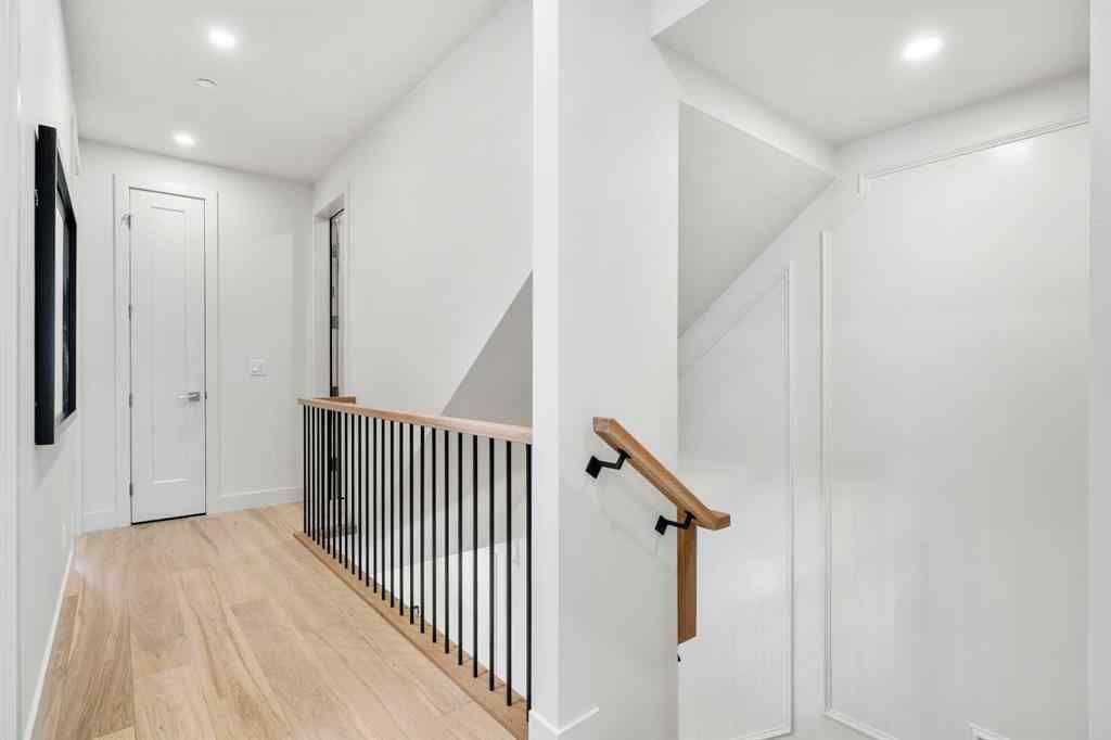 MLS® A2260693 - 40 Greenwich Heath NW in Greenwood/Greenbriar Calgary, Residential