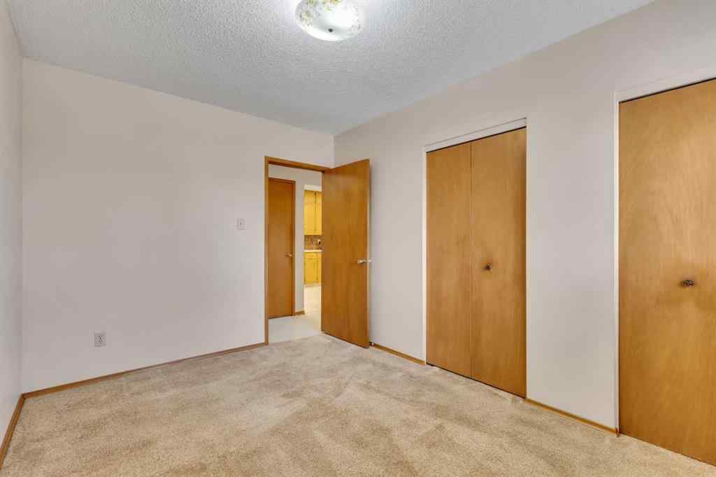 MLS® A2260697 - 3303 Boulton Road NW in Brentwood Calgary, Residential