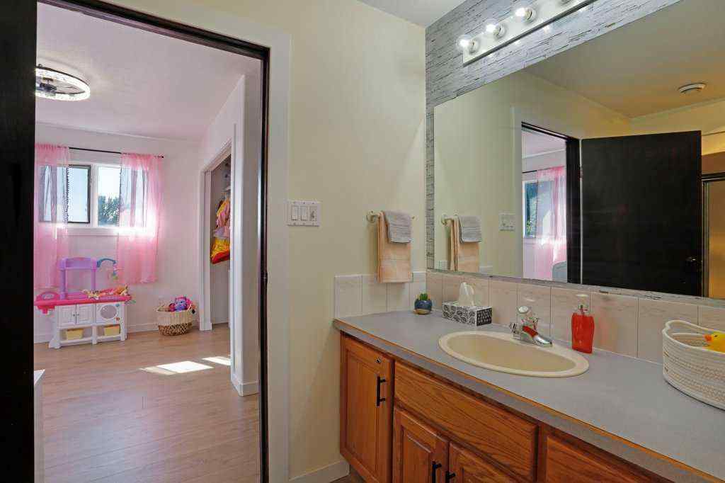 MLS® A2260702 - 26 Princess Place W in NONE Duchess, Residential