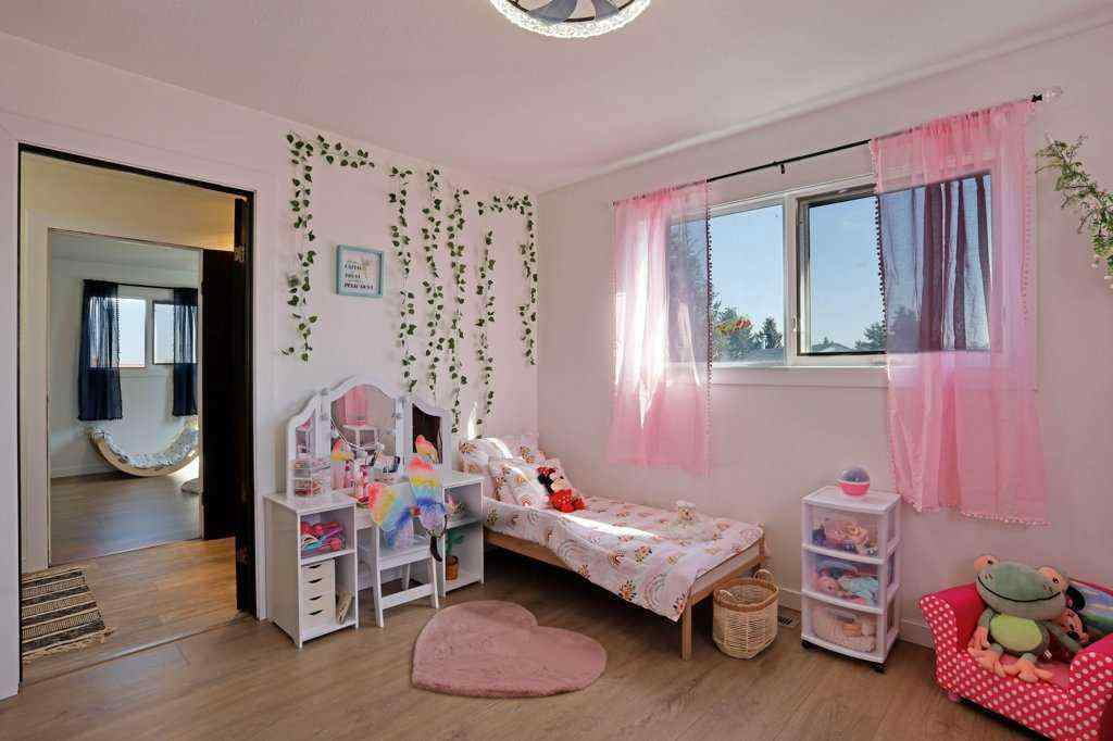 MLS® A2260702 - 26 Princess Place W in NONE Duchess, Residential