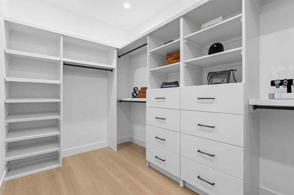 MLS® A2260705 - 407 Patterson Boulevard SW in Patterson Calgary, Residential