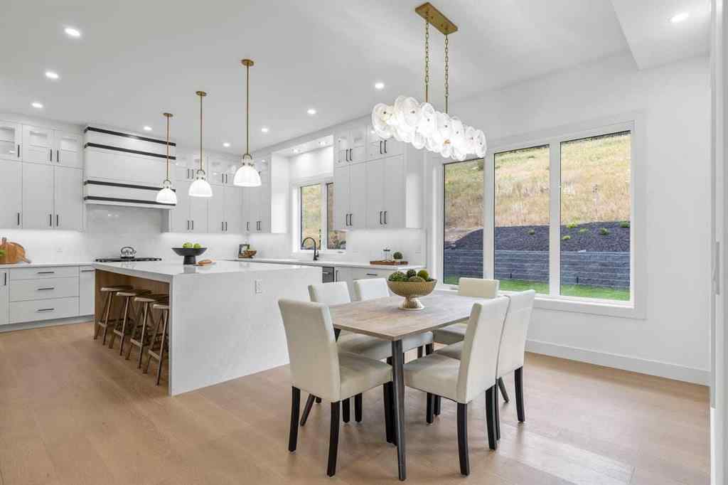 MLS® A2260705 - 407 Patterson Boulevard SW in Patterson Calgary, Residential