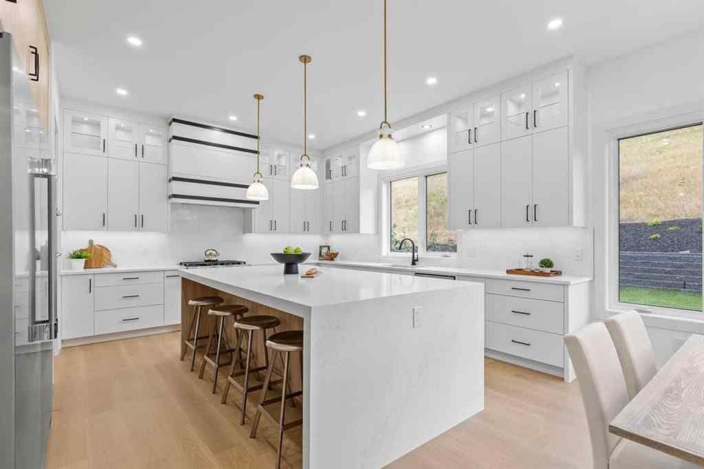 MLS® A2260705 - 407 Patterson Boulevard SW in Patterson Calgary, Residential