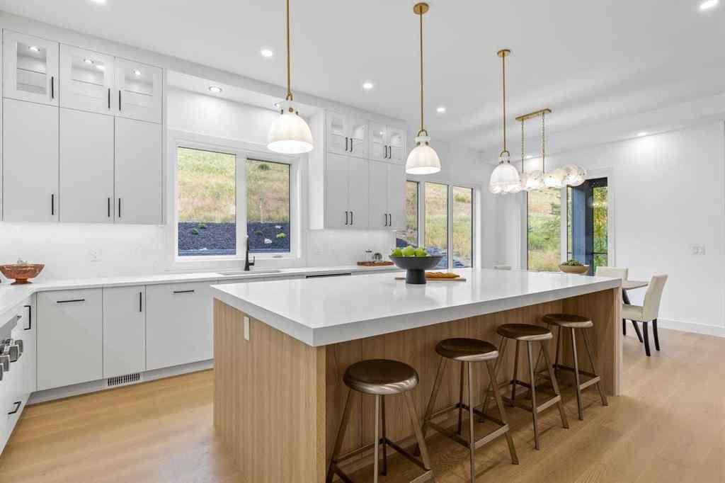 MLS® A2260705 - 407 Patterson Boulevard SW in Patterson Calgary, Residential