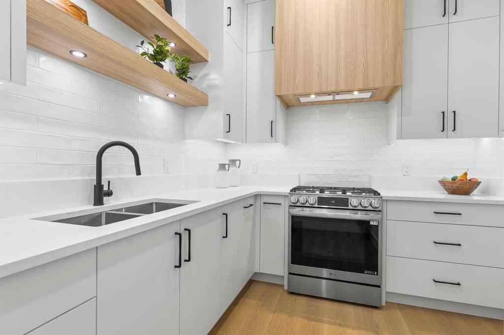 MLS® A2260705 - 407 Patterson Boulevard SW in Patterson Calgary, Residential