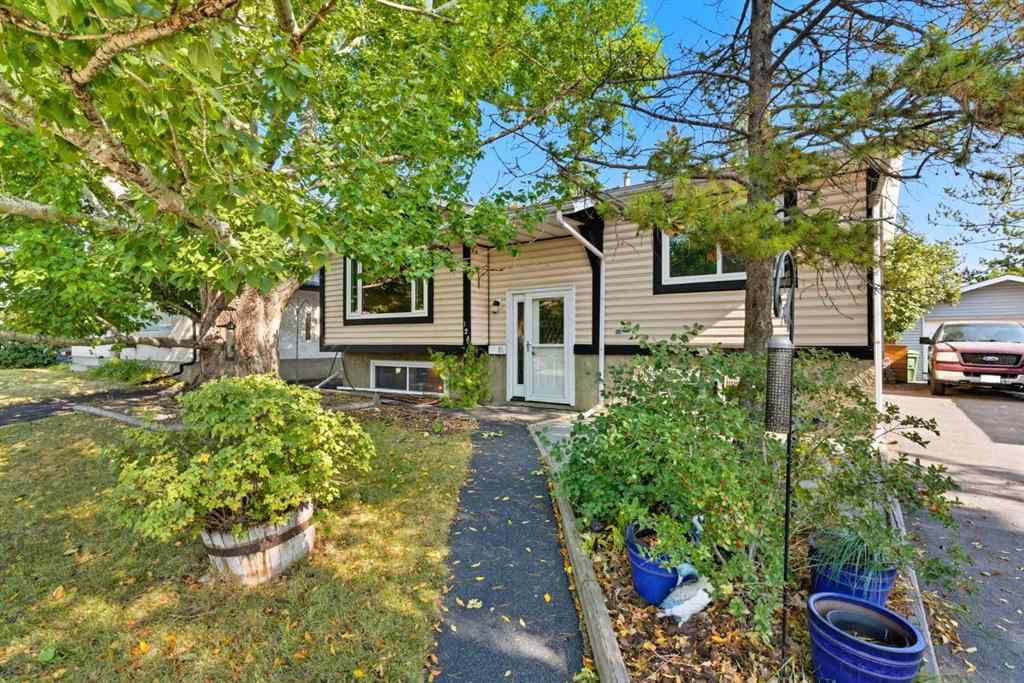 MLS® A2260709 - 124 Lynnbrook Road SE in Ogden Calgary, Residential