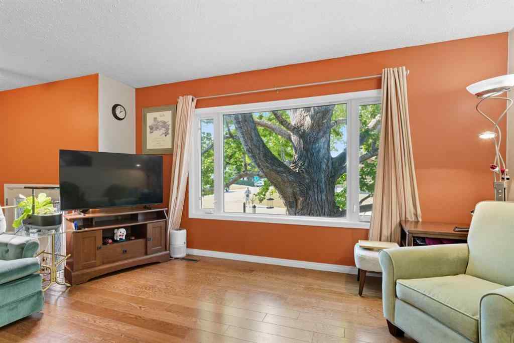 MLS® A2260709 - 124 Lynnbrook Road SE in Ogden Calgary, Residential